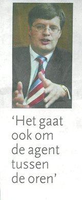 Beeldvergroting: (Algemeen Dagblad, zaterdag j.l.)