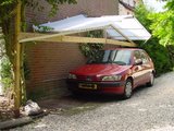 Beeldvergroting: Levenswens vervuld: een eigen garage!